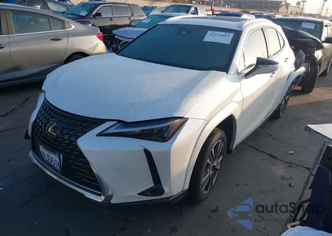 2024 Lexus Ux 250H Premium z USA, uszkodzony, nr VIN JTHP6JBH8R2190362